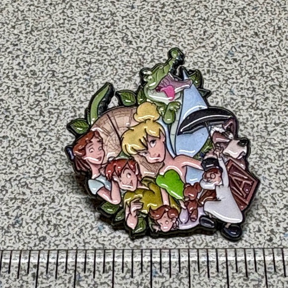 Disney Peter Pan Character Pin - Multicolor - Picture 3 of 3